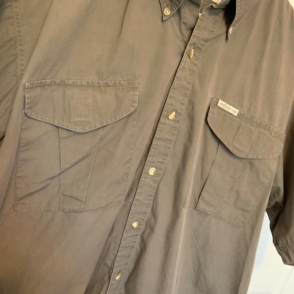 Columbia Men's Short Sleeved Solid Button Down Shirt Green Size XL - Picture 3 of 14